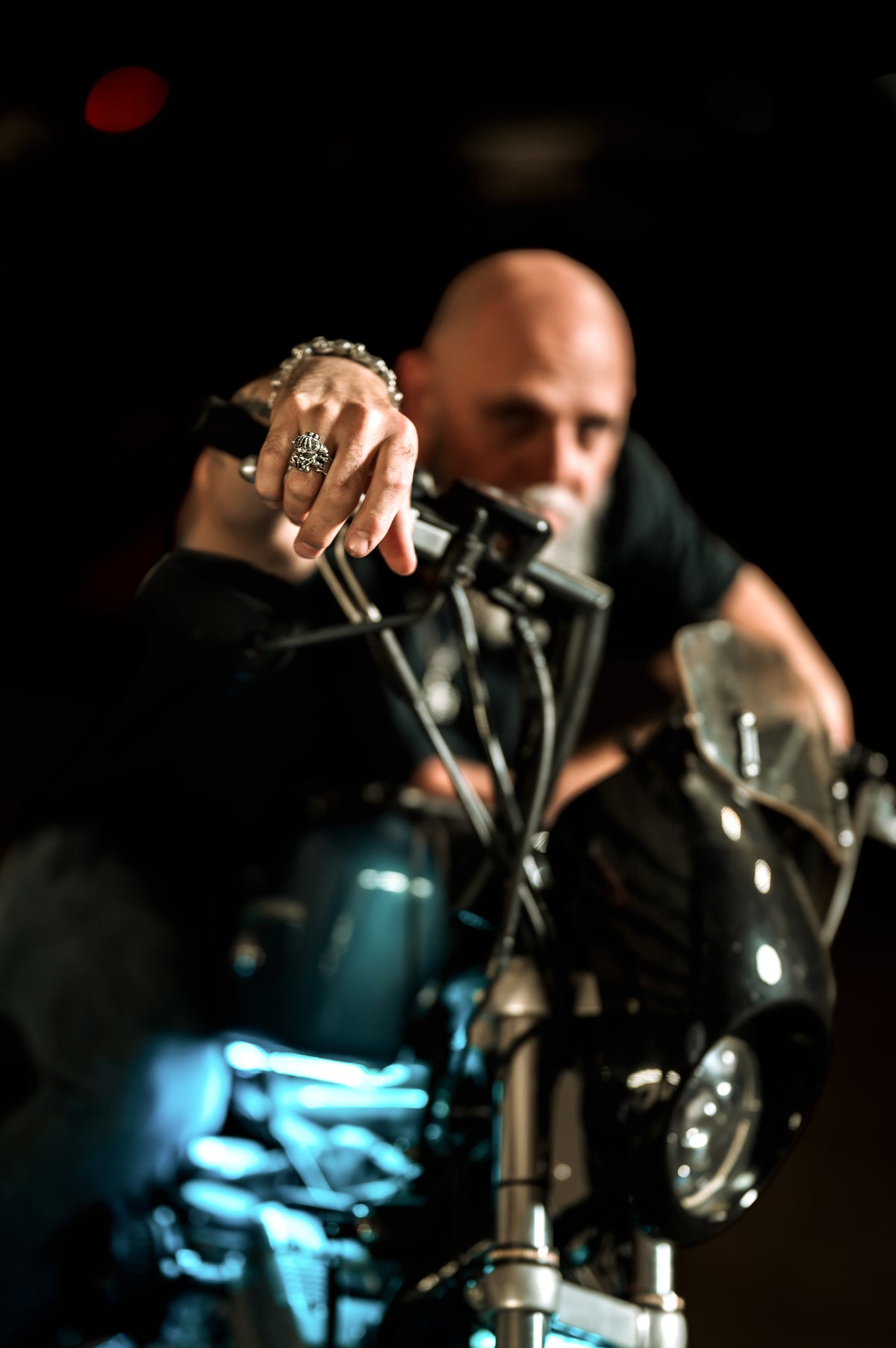 gearhead skull ring sterling silver front