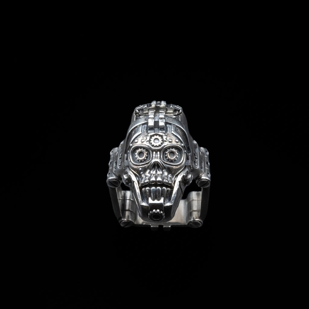 gearhead skull ring sterling silver close up