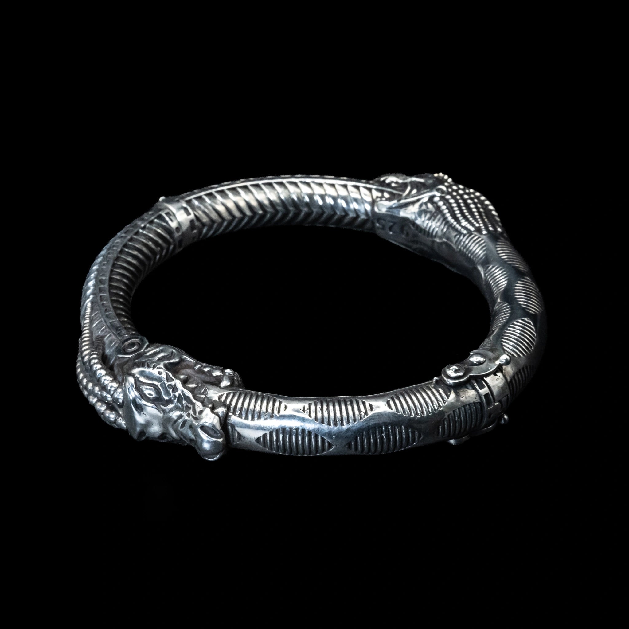 heads or tails wyvern lion bangle bracelet sterling silver front