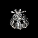 rubberneck giraffe ring sterling silver close up